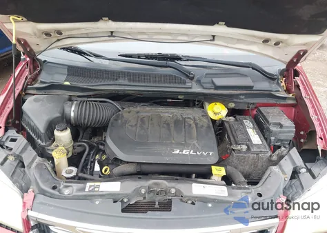 2014 Chrysler Town & Country Touring из США, поврежденный, VIN 2C4RC1BG8ER358393